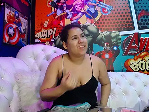 Snapshot of candy_hairy chatting on September 2025 03:16:01 AM candy hairy online show from September 2025 03:16:01 AM