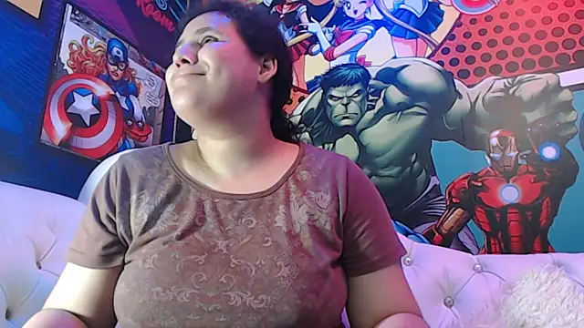 Snapshot of candy_hairy chatting on December 2025 02:32:01 AM candy hairy online show from December 2025 02:32:01 AM