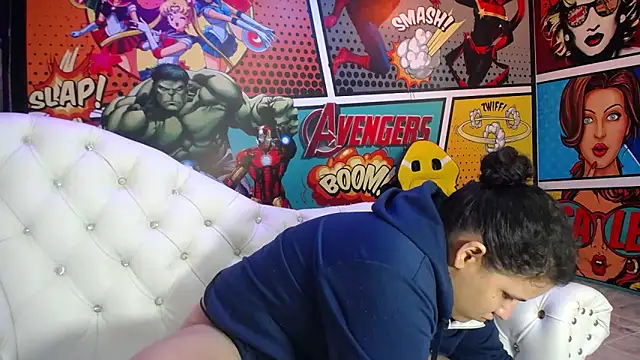 Snapshot of candy_hairy chatting on October 2025 06:29:02 AM candy hairy online show from October 2025 06:29:02 AM