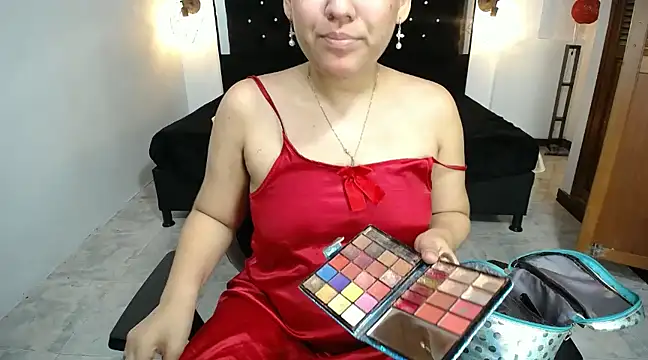 Snapshot of candy_hairy chatting on March 2025 02:23:02 AM candy hairy online show from March 2025 02:23:02 AM