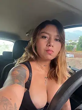 amanda-medrano1 online show from February 2025 01:38:01 PM