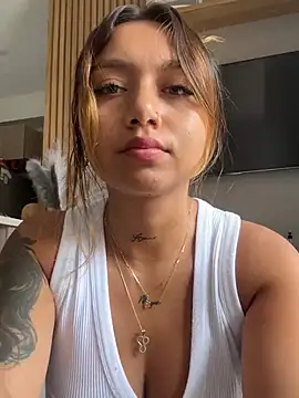 amanda-medrano1 online show from February 2025 05:23:02 PM