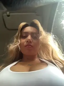 amanda-medrano1 online show from March 2026 03:46:02 PM