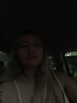 amanda-medrano1 online show from March 2026 03:44:01 PM