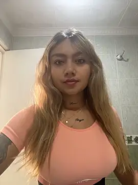 amanda-medrano1 online show from April 2026 01:59:01 PM