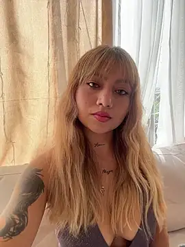 amanda-medrano1 online show from February 2026 02:14:02 PM