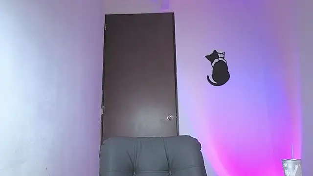 Saturno v online show from October 2025 02:32:02 AM