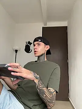 Saturno v online show from February 2026 08:19:01 PM