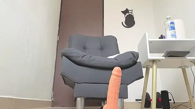 Saturno v online show from November 2025 08:36:02 AM