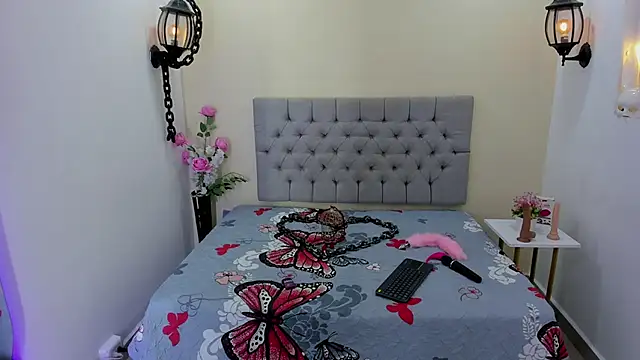 Snapshot of hellen_kat chatting on February 2025 10:30:01 PM hellen kat online show from February 2025 10:30:01 PM