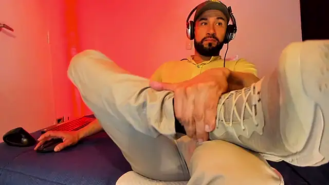 alessandro wye online show from December 2025 01:48:02 PM