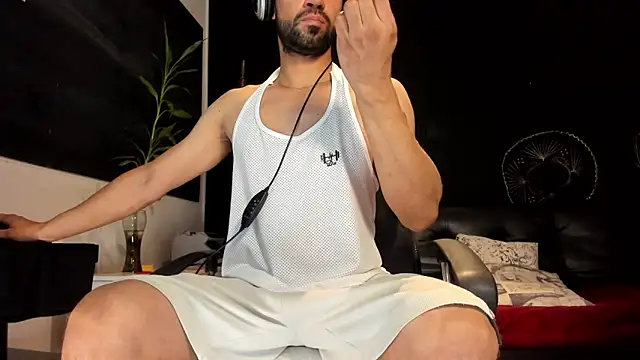 alessandro wye online show from November 2025 06:50:02 AM