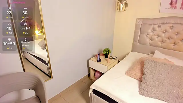 Snapshot of escarleth__ chatting on November 2025 12:38:01 PM escarleth online show from November 2025 12:38:01 PM