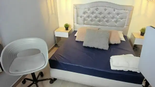 escarleth   online show from March 2026 12:16:02 PM