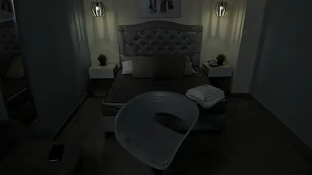 escarleth   online show from October 2025 01:35:01 PM