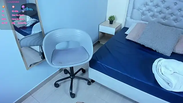 escarleth   online show from May 2026 01:43:02 PM