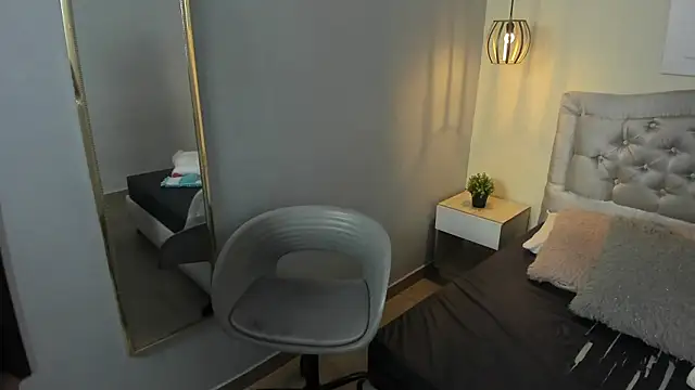 escarleth   online show from March 2026 01:51:02 PM