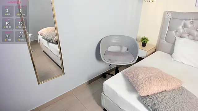 escarleth   online show from March 2026 11:58:01 AM