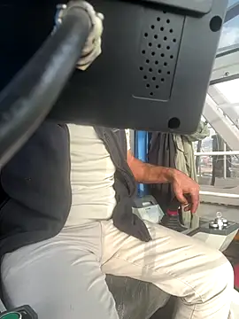 zilzop online show from December 2025 12:07:02 PM