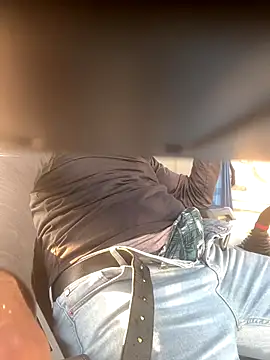 zilzop online show from December 2025 01:15:01 PM