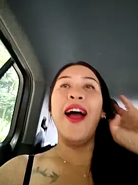 Snapshot of Miia_grand chatting on September 2025 02:21:02 PM Miia grand online show from September 2025 02:21:02 PM