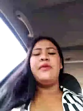 Snapshot of Miia_grand chatting on December 2024 03:38:02 PM Miia grand online show from December 2024 03:38:02 PM