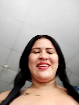 Snapshot of Miia_grand chatting on February 2025 03:26:02 PM Miia grand online show from February 2025 03:26:02 PM