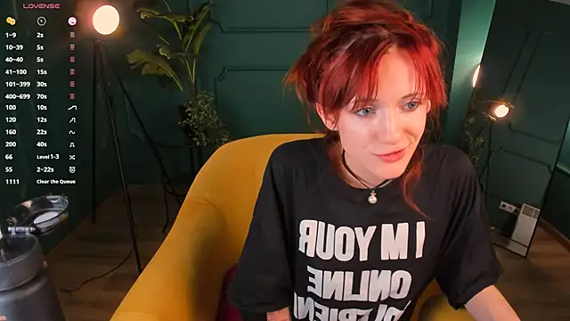 Snapshot of Dearly_kitty chatting on March 2025 05:22:02 PM Dearly kitty online show from March 2025 05:22:02 PM