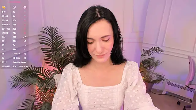 Snapshot of Dearly_kitty chatting on October 2025 07:02:02 AM Dearly kitty online show from October 2025 07:02:02 AM