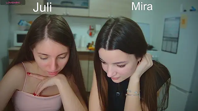 Snapshot of fcjuicy_pussy chatting on February 2025 07:26:01 PM fcjuicy pussy online show from February 2025 07:26:01 PM