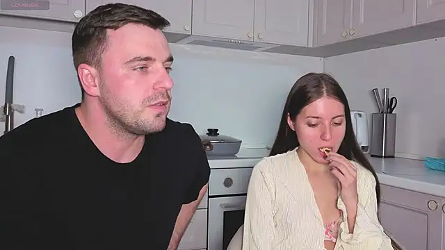 Snapshot of fcjuicy_pussy chatting on September 2025 06:41:02 PM fcjuicy pussy online show from September 2025 06:41:02 PM