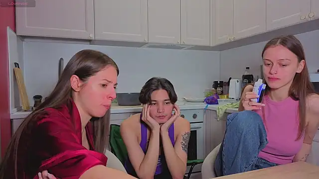 Snapshot of fcjuicy_pussy chatting on November 2025 08:58:02 AM fcjuicy pussy online show from November 2025 08:58:02 AM