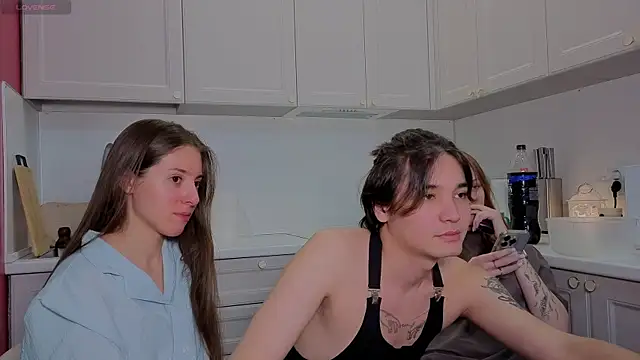 fcjuicy pussy online show from December 2025 09:56:01 AM