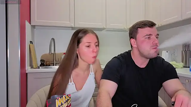 Snapshot of fcjuicy_pussy chatting on November 2025 05:49:02 PM fcjuicy pussy online show from November 2025 05:49:02 PM