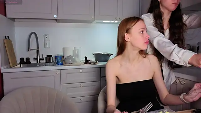 fcjuicy pussy online show from January 2026 09:38:02 AM