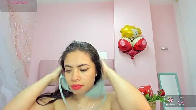 soyzarahtorres online show from September 2025 12:27:02 AM