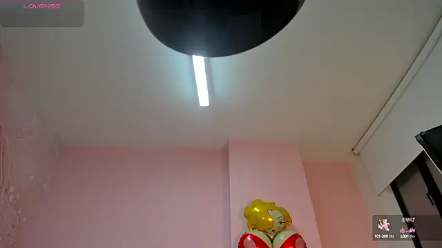 soyzarahtorres online show from September 2025 11:44:02 PM