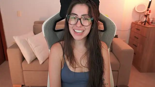 anyacutex online show from April 2026 08:42:02 PM