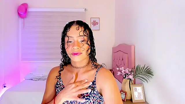 Snapshot of Keni_malf chatting on June 2026 04:03:01 AM Keni malf online show from June 2026 04:03:01 AM