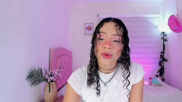 Keni malf online show from April 2026 04:35:02 AM