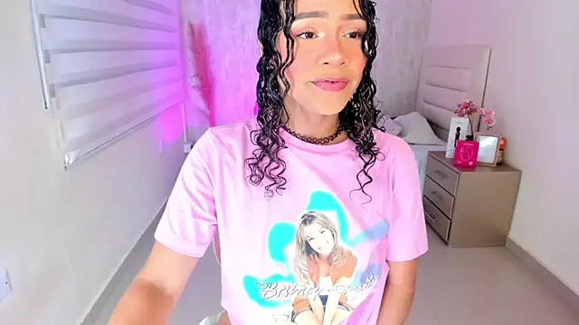 Keni malf online show from February 2026 03:35:02 AM