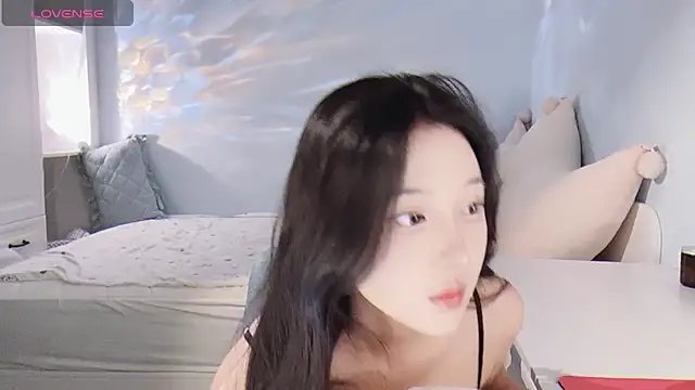 -Tilana- online show from April 2026 04:21:01 PM