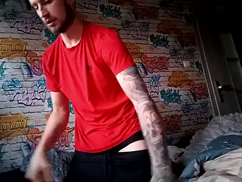 wariacik0024 online show from March 2026 05:29:02 AM