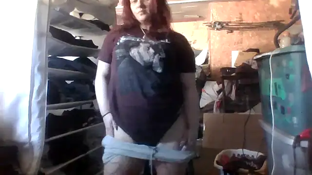 Snapshot of lilbishmiss chatting on May 2026 08:01:02 PM lilbishmiss online show from May 2026 08:01:02 PM