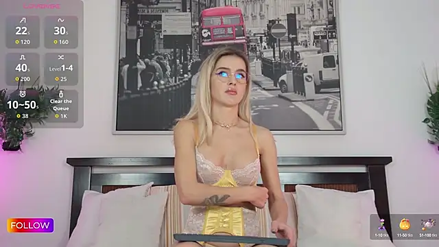 Sarah-Hart online show from October 2025 08:48:02 AM