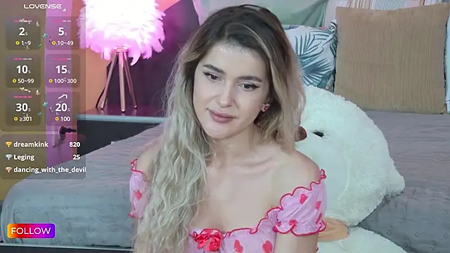 Sarah-Hart online show from March 2025 09:23:01 AM