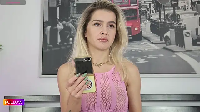 Sarah-Hart online show from October 2025 08:30:01 AM