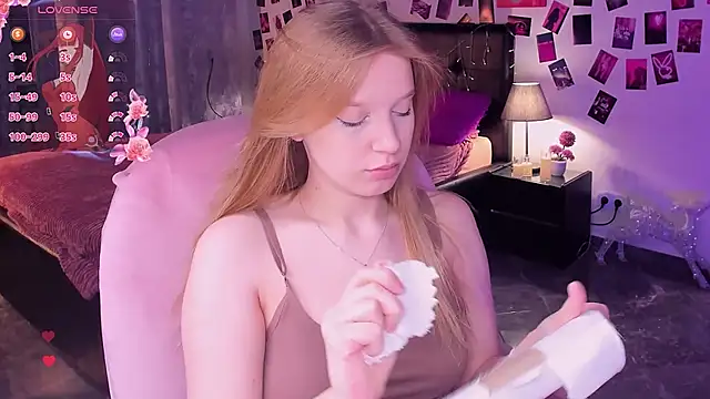 KarambaMoon online show from March 2026 08:38:01 PM