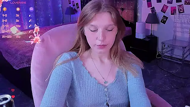 KarambaMoon online show from July 2026 08:59:01 PM