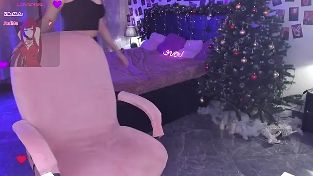 KarambaMoon online show from December 2025 09:20:02 PM